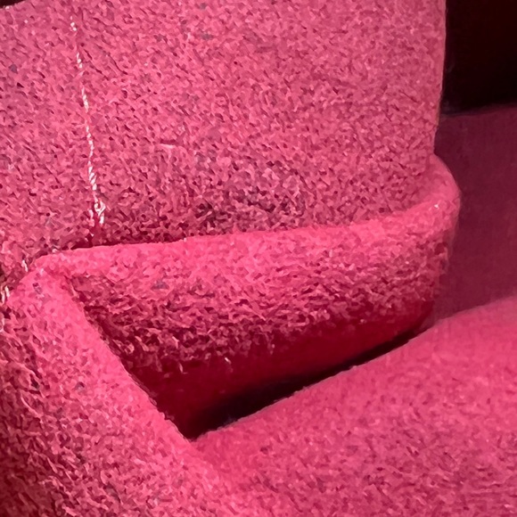 Louis Vuitton Excentri-Cite Monogram Canvas - Picture 7 of 8